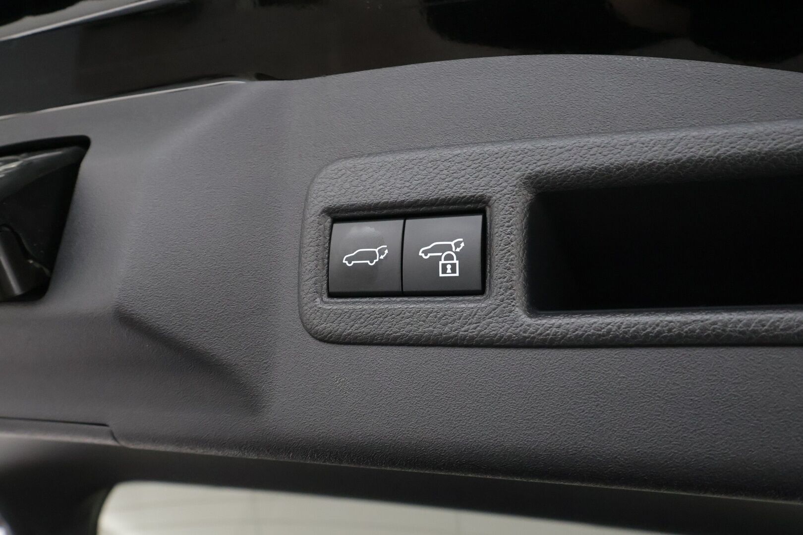 SUBARU SOLTERRA 2023 AWD 71,4kWh Touring - ACC | H&K | ILP | Panorama | Muistipenkki | 360° | LED | Nahat | Navi | Keyless | Ratinlämmitin | Merkkihuollettu | Huippuvarusteet 