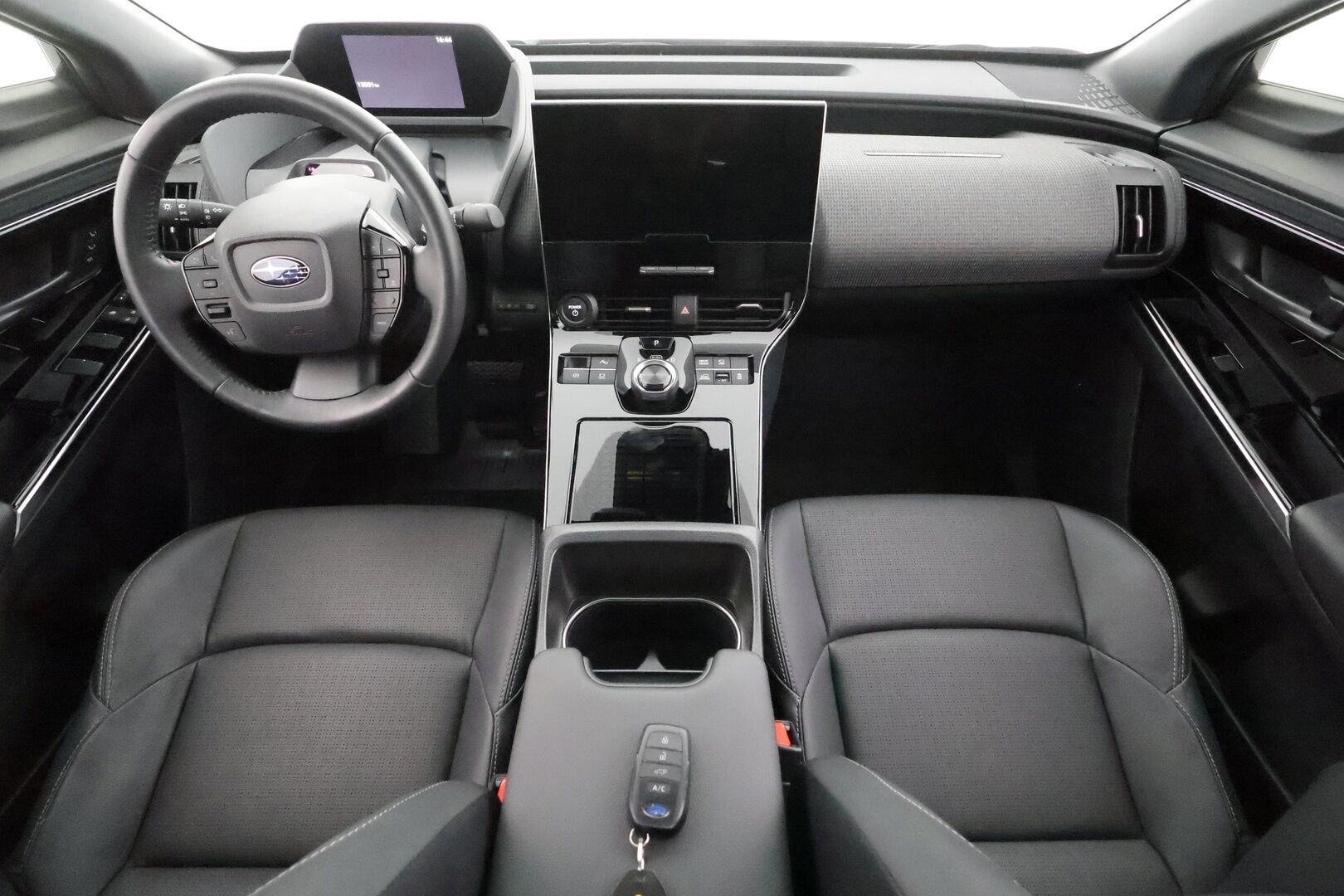 SUBARU SOLTERRA 2023 AWD 71,4kWh Touring - ACC | H&K | ILP | Panorama | Muistipenkki | 360° | LED | Nahat | Navi | Keyless | Ratinlämmitin | Merkkihuollettu | Huippuvarusteet 
