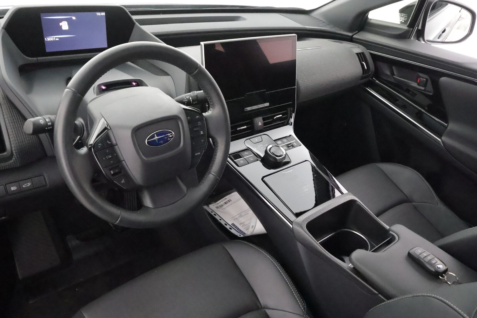 SUBARU SOLTERRA 2023 AWD 71,4kWh Touring - ACC | H&K | ILP | Panorama | Muistipenkki | 360° | LED | Nahat | Navi | Keyless | Ratinlämmitin | Merkkihuollettu | Huippuvarusteet 