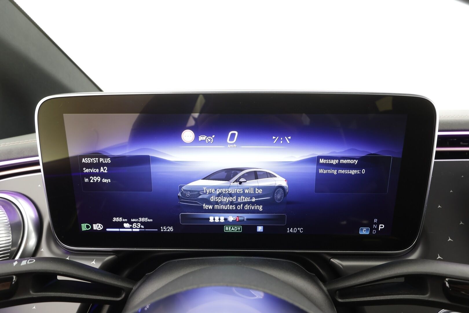 MERCEDES-BENZ EQE 2022 350+ - | Distronic+ | Burmester / 360° | Ilmastoidut muistinahat | Digital Light | Panorama | HUD / Airmatic | Keyless | Akuston esilämmitys | Ratinlämmitin | Merkkihuollettu | Supervarusteet 