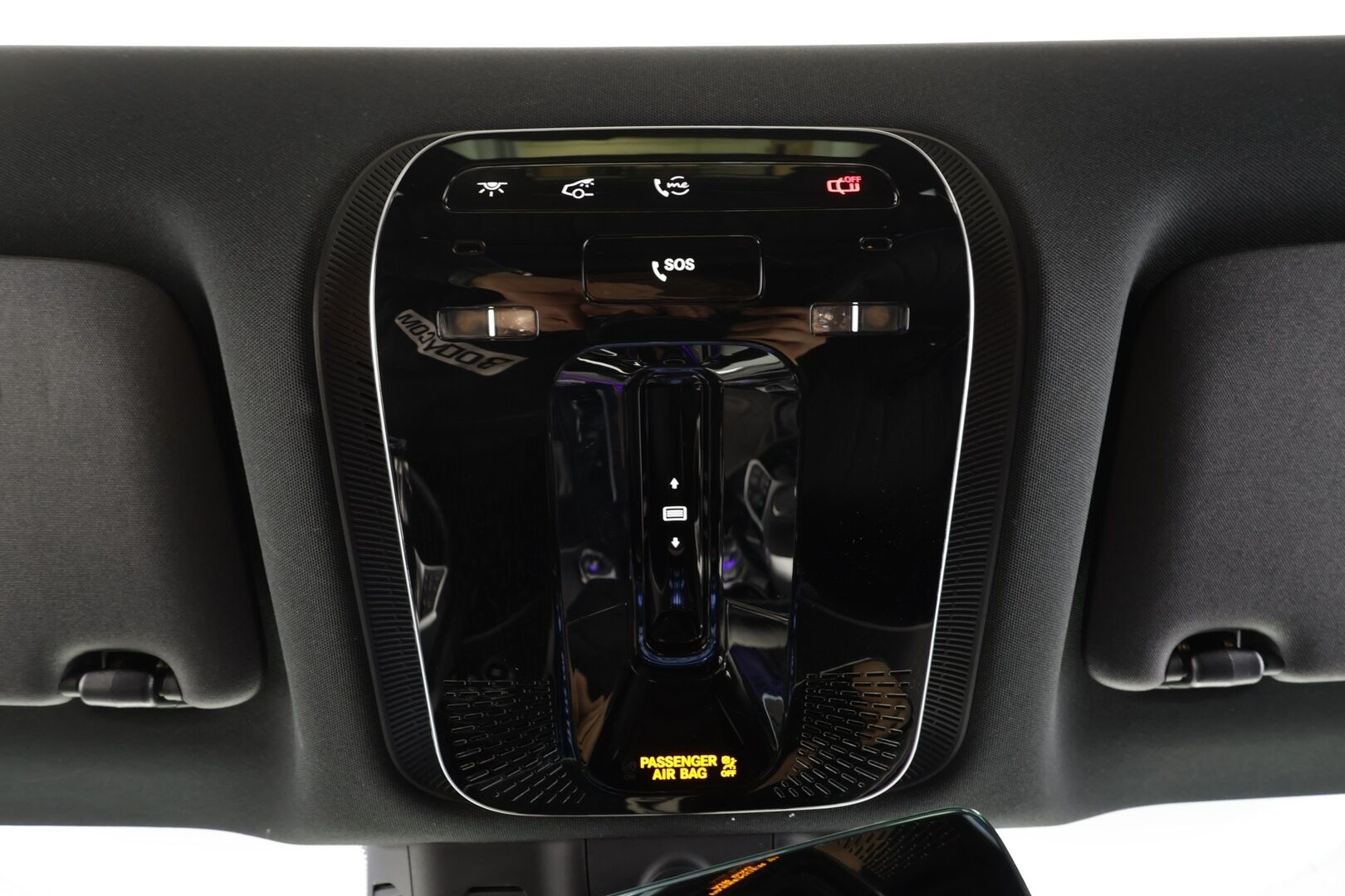 MERCEDES-BENZ EQE 2022 350+ - | Distronic+ | Burmester / 360° | Ilmastoidut muistinahat | Digital Light | Panorama | HUD / Airmatic | Keyless | Akuston esilämmitys | Ratinlämmitin | Merkkihuollettu | Supervarusteet 