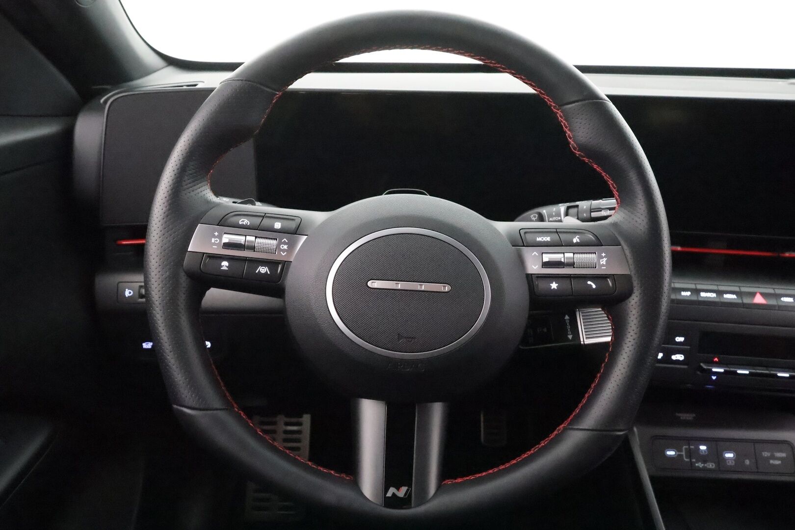 HYUNDAI KONA ELECTRIC 2025 N Line Elektro 2WD - Seuraava katsastus 01.2029 | SOH 99.3% | Puhdas CarVertical |  ACC | ILP | Kaistavahti | Kamera | LED | Navi | Keyless | Ratinlämmitin | Sähköluukku