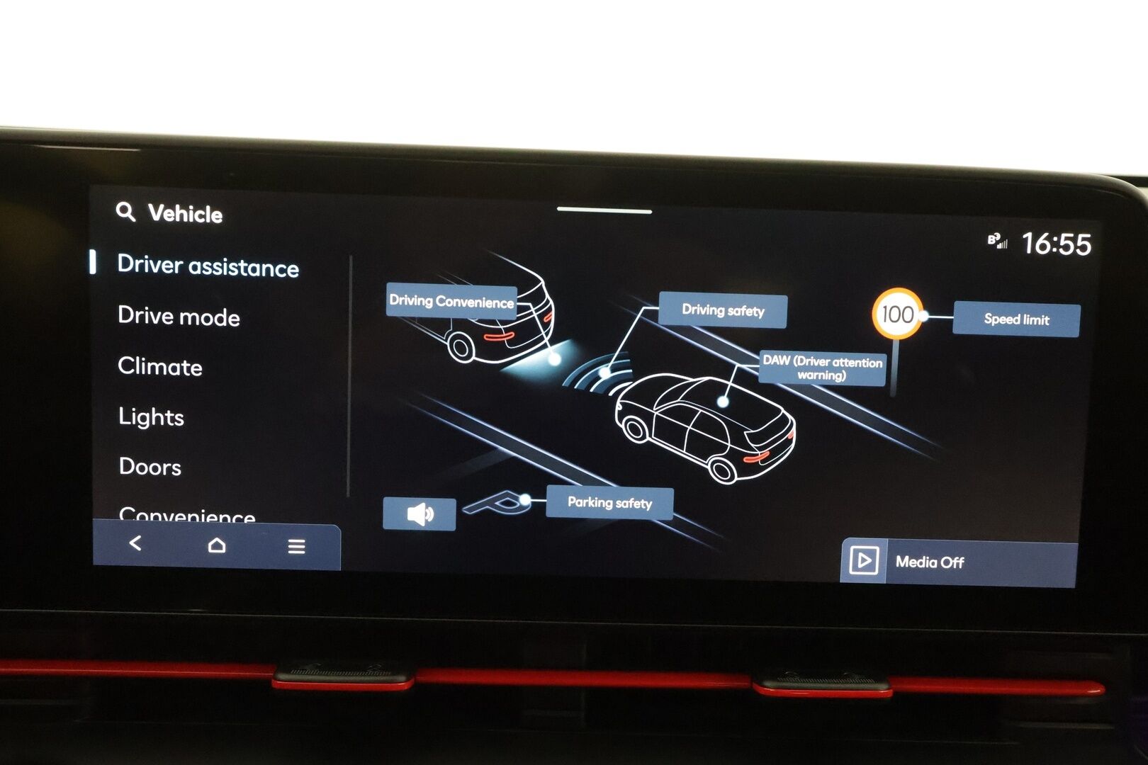 HYUNDAI KONA ELECTRIC 2025 N Line Elektro 2WD - Seuraava katsastus 01.2029 | SOH 99.3% | Puhdas CarVertical |  ACC | ILP | Kaistavahti | Kamera | LED | Navi | Keyless | Ratinlämmitin | Sähköluukku
