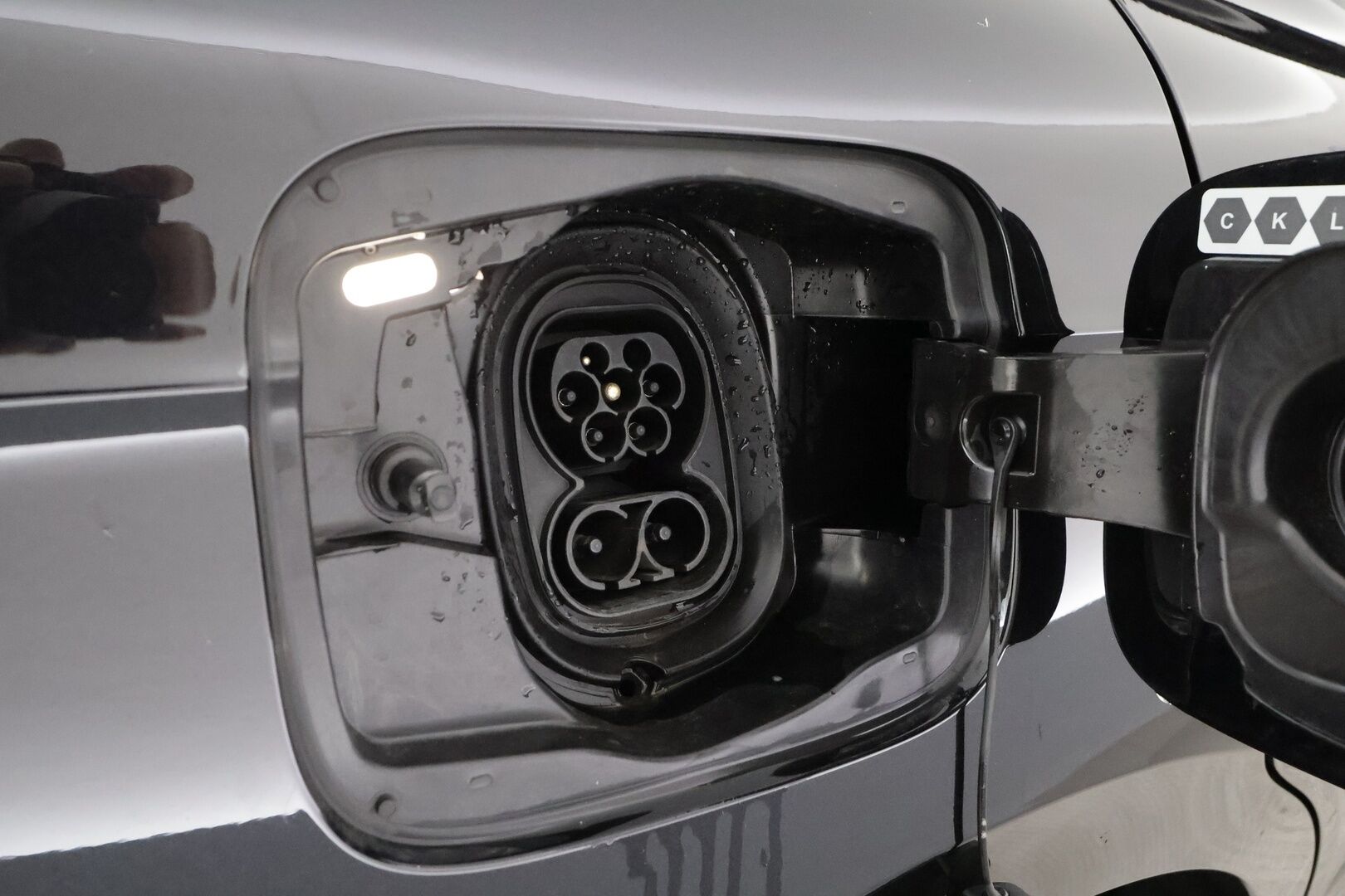 SKODA ENYAQ 2025 85iV Coupe RS 4x4 250kW - ACC | ILP | Koukku | Canton | HUD | Lasikatto | 360-Kamera | Muistipenkit | Keyless