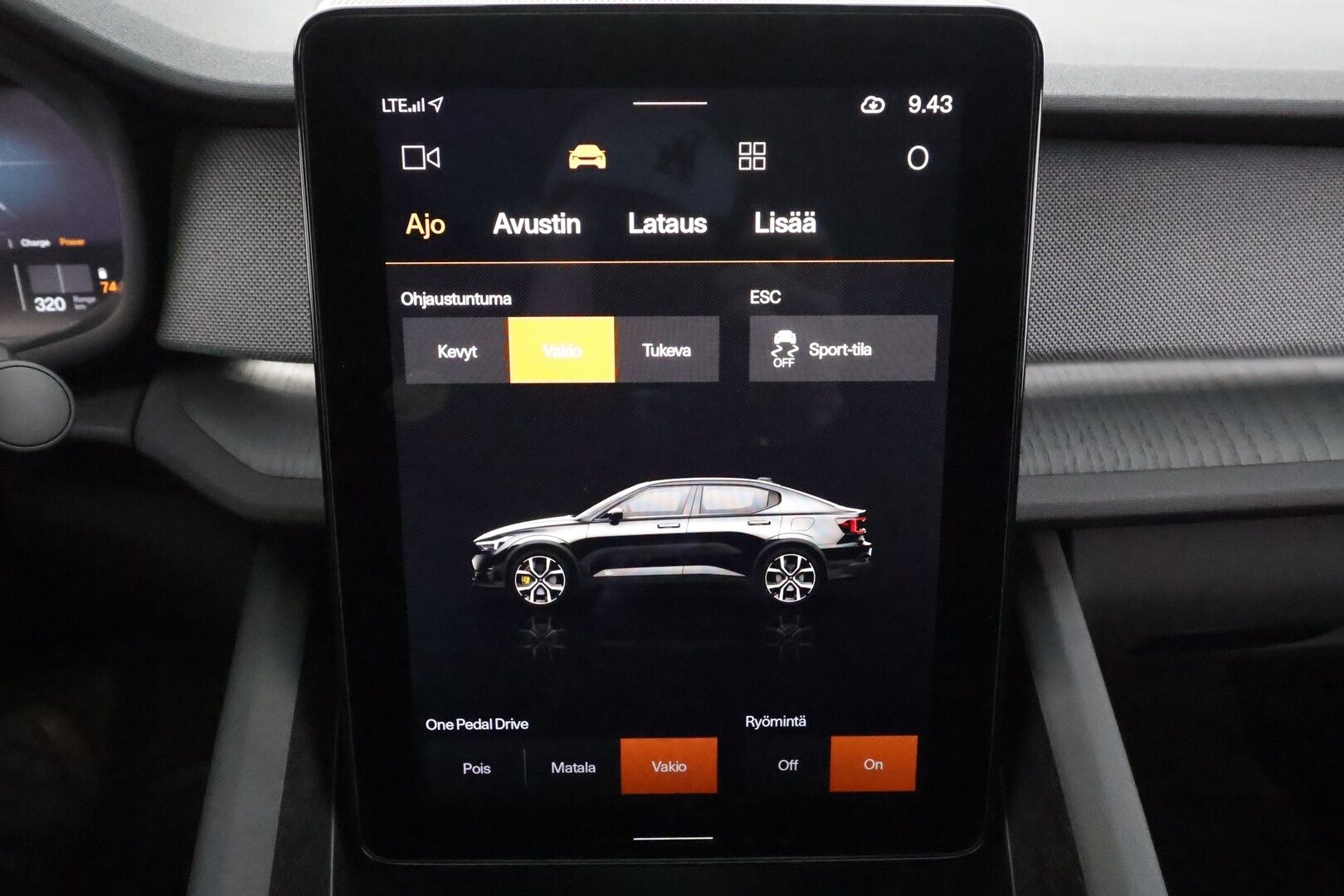 POLESTAR 2 2023 Long Range Single Motor * ILP / Lasikatto / H&K / Muistipenkki / LED / Navi / Keyless / Ratinlämmitin * - Merkkihuollettu