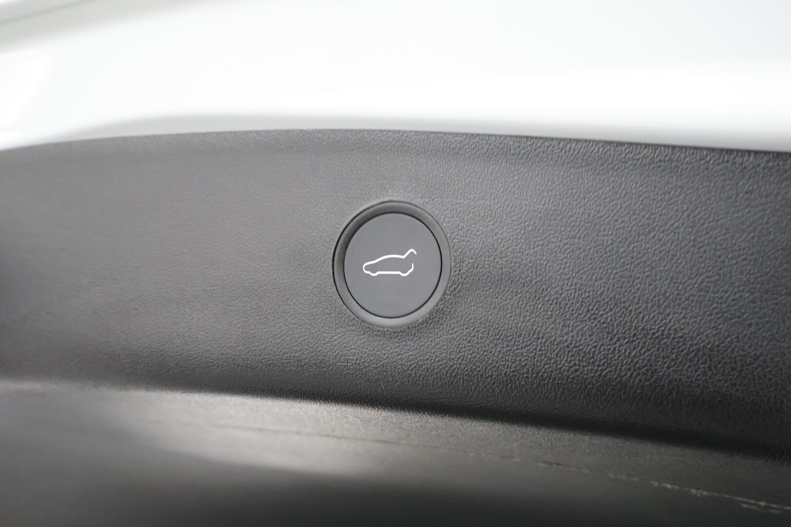 TESLA MODEL 3 2023 Performance Dual Motor - | ILP | ACC | Lasikatto | Matrix-LED | P.Kamera | Muistipenkki | Premium Audio | Navi | Keyless | Kahdet renkaat aluvanteilla |