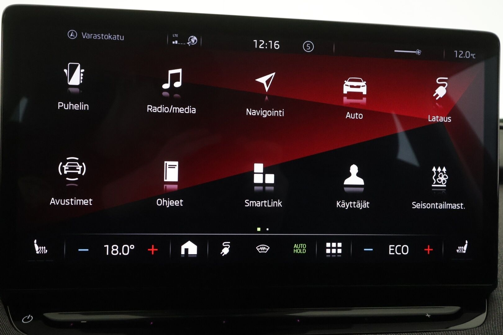 SKODA ENYAQ 2023 80x 4x4 iV - Lämpöpumppu | Koukku | Matrix LED | ACC | Peruutuskamera | Puolinahkasisusta | Muistipenkki | Ratinlämmitys | Huippuvarusteet!