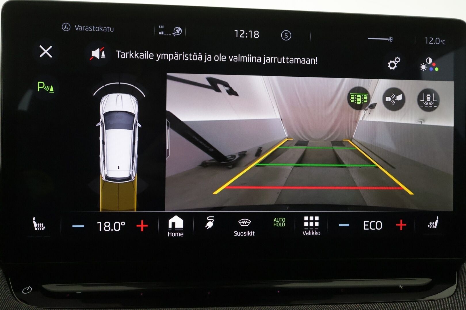SKODA ENYAQ 2023 80x 4x4 iV - Lämpöpumppu | Koukku | Matrix LED | ACC | Peruutuskamera | Puolinahkasisusta | Muistipenkki | Ratinlämmitys | Huippuvarusteet!