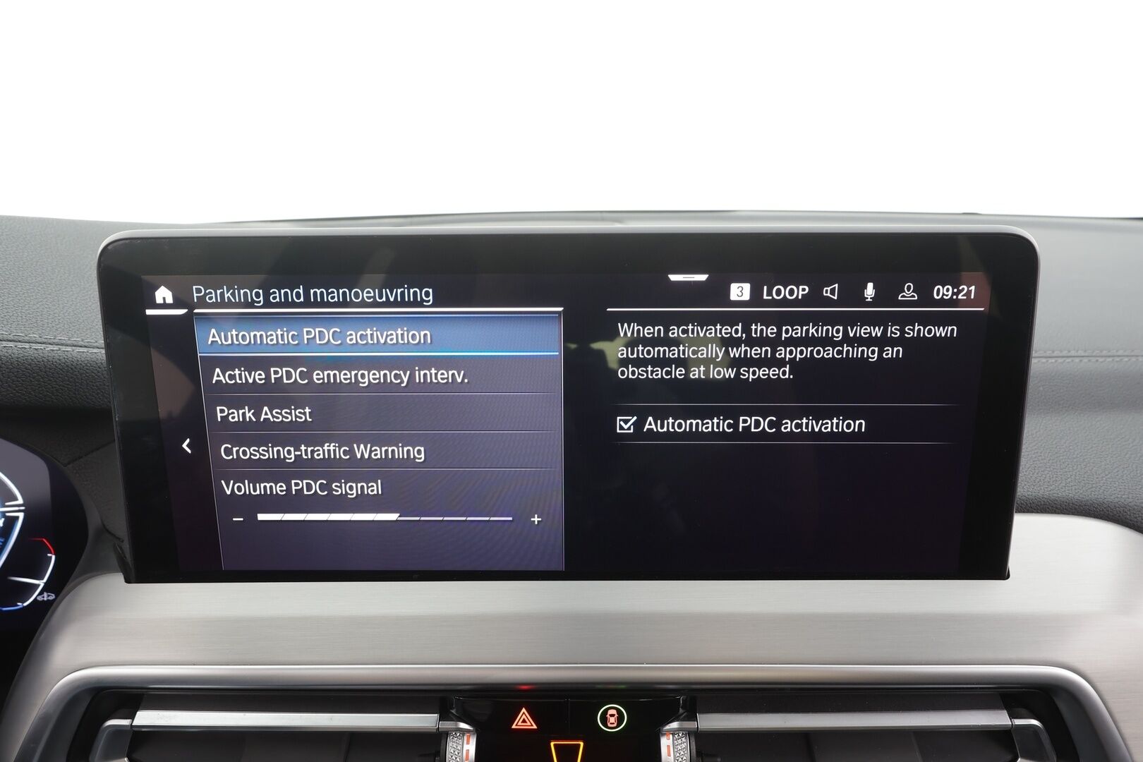 BMW IX3 2023 M-Sport - ACC | Koukku | Panorama | Muistipenkki | Adapt.LED | Sporttinahat | Navi | Adapt.Alusta | P.Kamera | Kahdet renkaat aluvanteilla | Merkkihuollettu