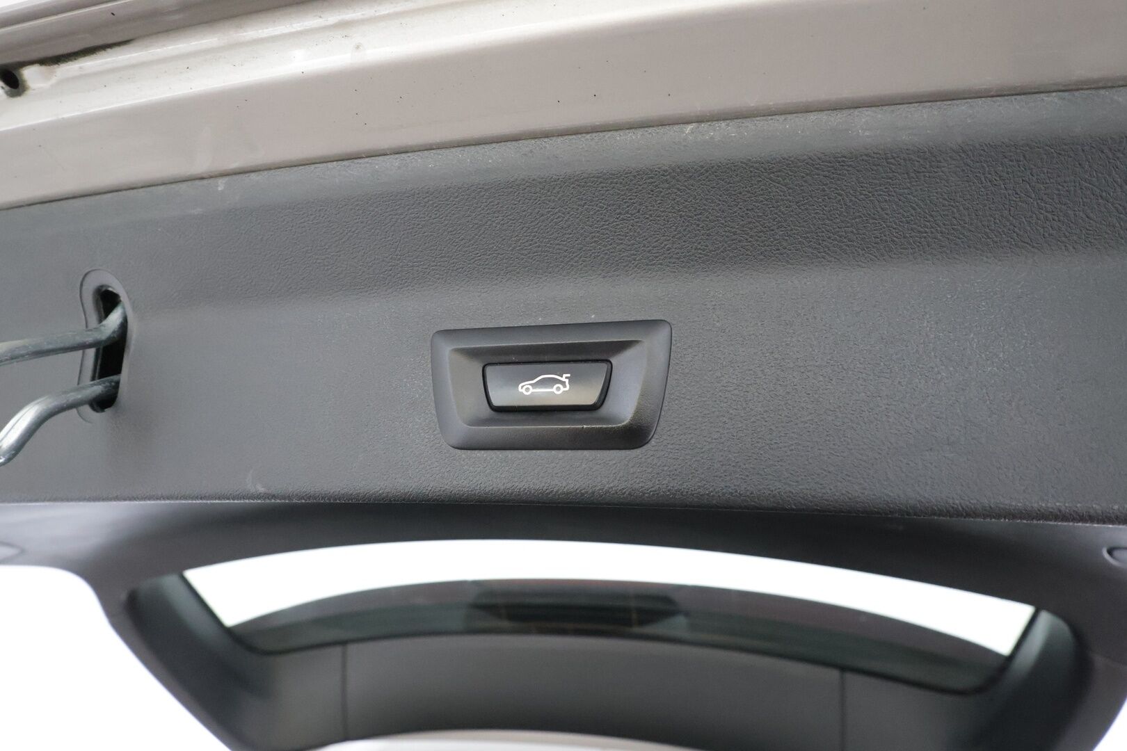 BMW IX3 2023 M-Sport - ACC | Koukku | Panorama | Muistipenkki | Adapt.LED | Sporttinahat | Navi | Adapt.Alusta | P.Kamera | Kahdet renkaat aluvanteilla | Merkkihuollettu