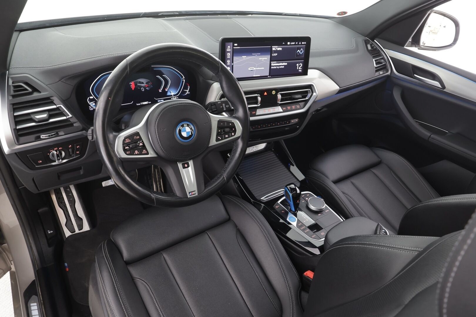BMW IX3 2023 M-Sport - ACC | Koukku | Panorama | Muistipenkki | Adapt.LED | Sporttinahat | Navi | Adapt.Alusta | P.Kamera | Kahdet renkaat aluvanteilla | Merkkihuollettu