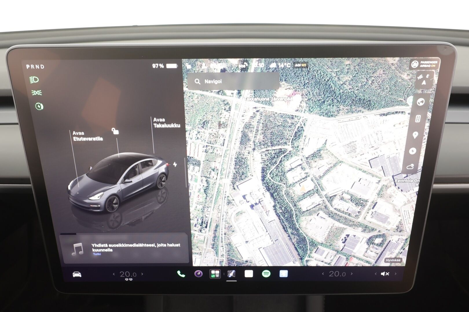 TESLA MODEL 3 2022 Long Range - | Koukku | ILP | ACC | Lasikatto | Matrix-LED | P.Kamera | Muistipenkki | Premium Audio | Navi | Keyless | 2x Latauskaapelit | Suomi-auto |