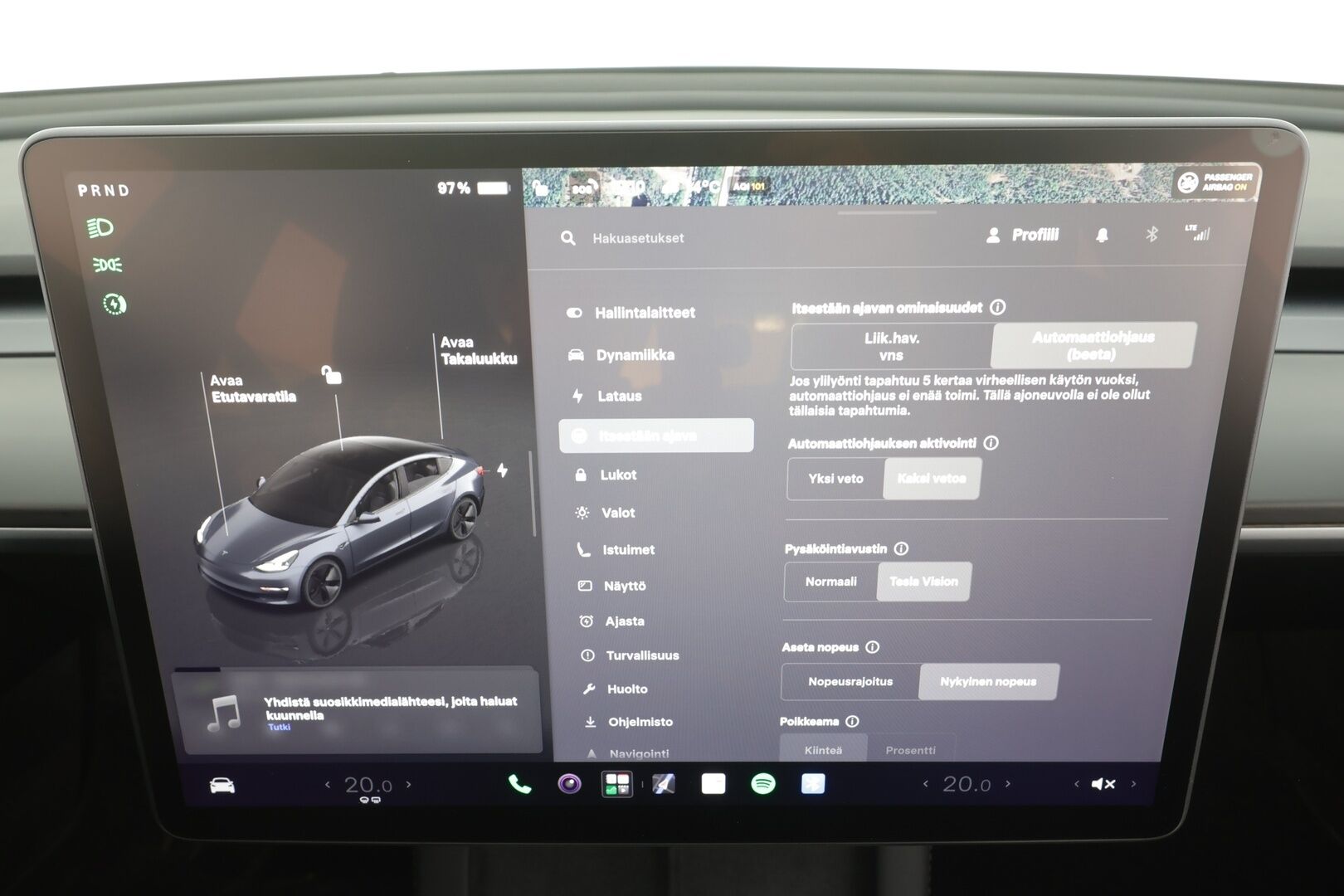 TESLA MODEL 3 2022 Long Range - | Koukku | ILP | ACC | Lasikatto | Matrix-LED | P.Kamera | Muistipenkki | Premium Audio | Navi | Keyless | 2x Latauskaapelit | Suomi-auto |