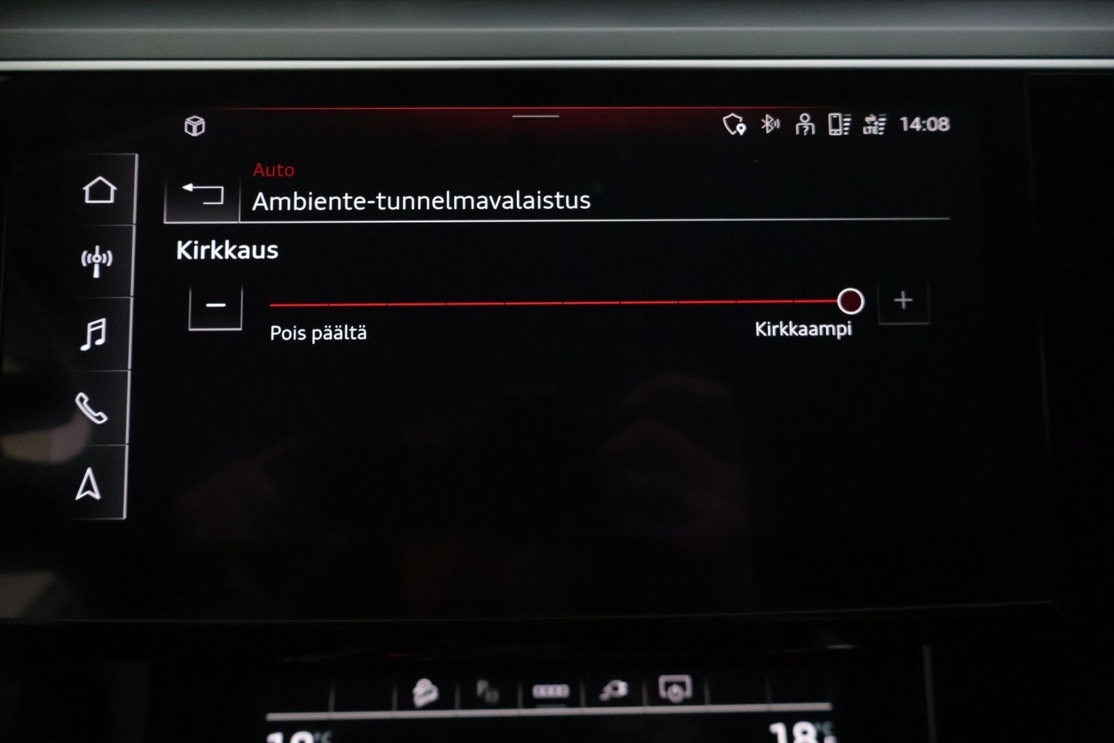 Audi Q8 e-tron 2024 Q8 50 e-tron Quattro Advanced - | ACC | P. Kamera | MMI Navi Plus | Muistipenkki kuskilla | Nahkasisusta | Audi Sound System | LED | Merkkihuollettu |