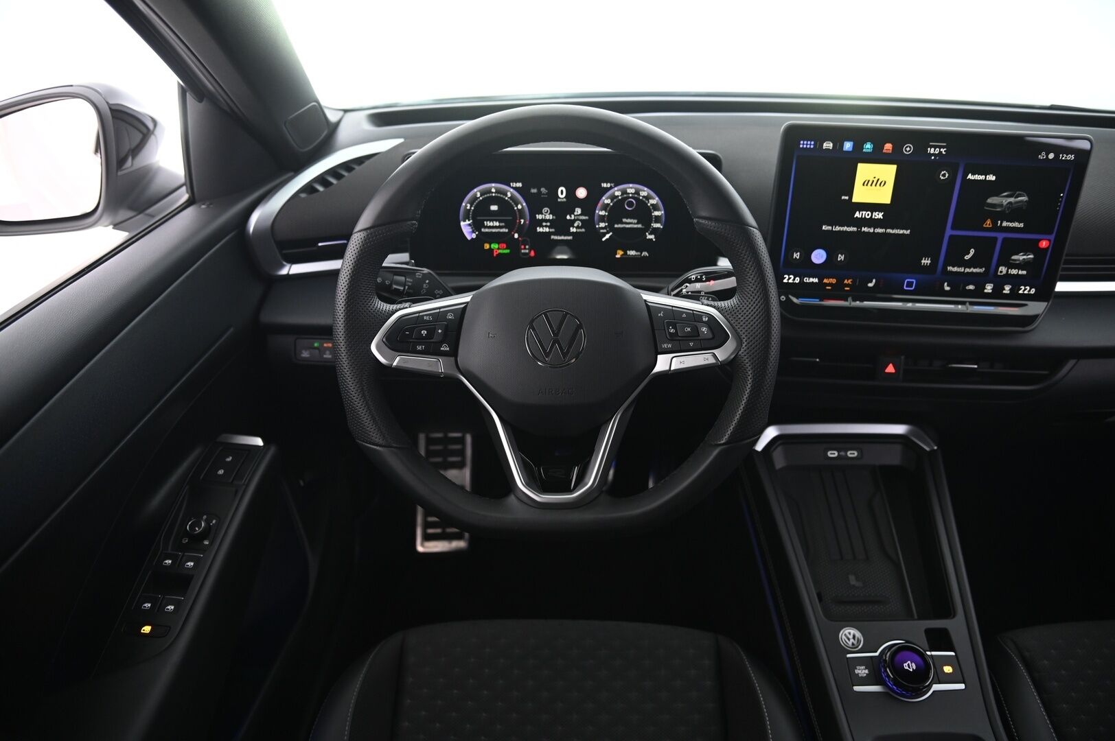 Volkswagen T-Roc 2026 R-Line 1,5 eTSI 110 kW (MHEV) DSG-automaatti |