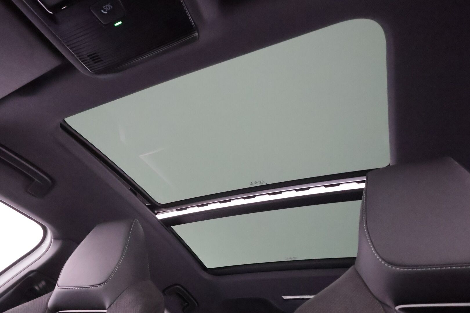 Skoda Enyaq 2022 Coupe 80x 4x4 Sportline iV * ACC / ILP / Koukku / HUD / Panorama / Matrix-LED / P.kamera * - Kahdet Renkaat