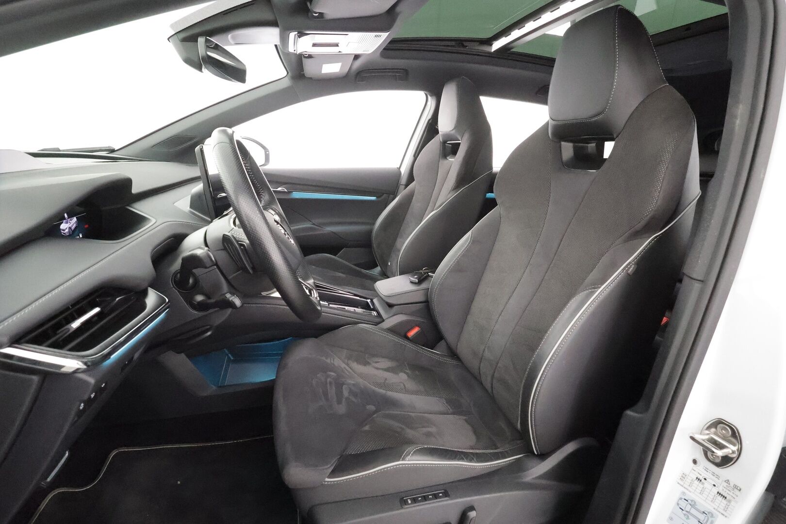 Skoda Enyaq 2022 Coupe 80x 4x4 Sportline iV * ACC / ILP / Koukku / HUD / Panorama / Matrix-LED / P.kamera * - Kahdet Renkaat