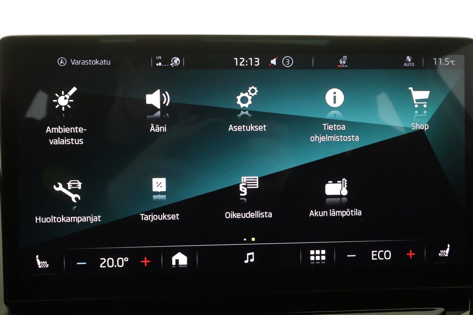 Skoda Enyaq 2022 Coupe 80x 4x4 Sportline iV * ACC / ILP / Koukku / HUD / Panorama / Matrix-LED / P.kamera * - Kahdet Renkaat