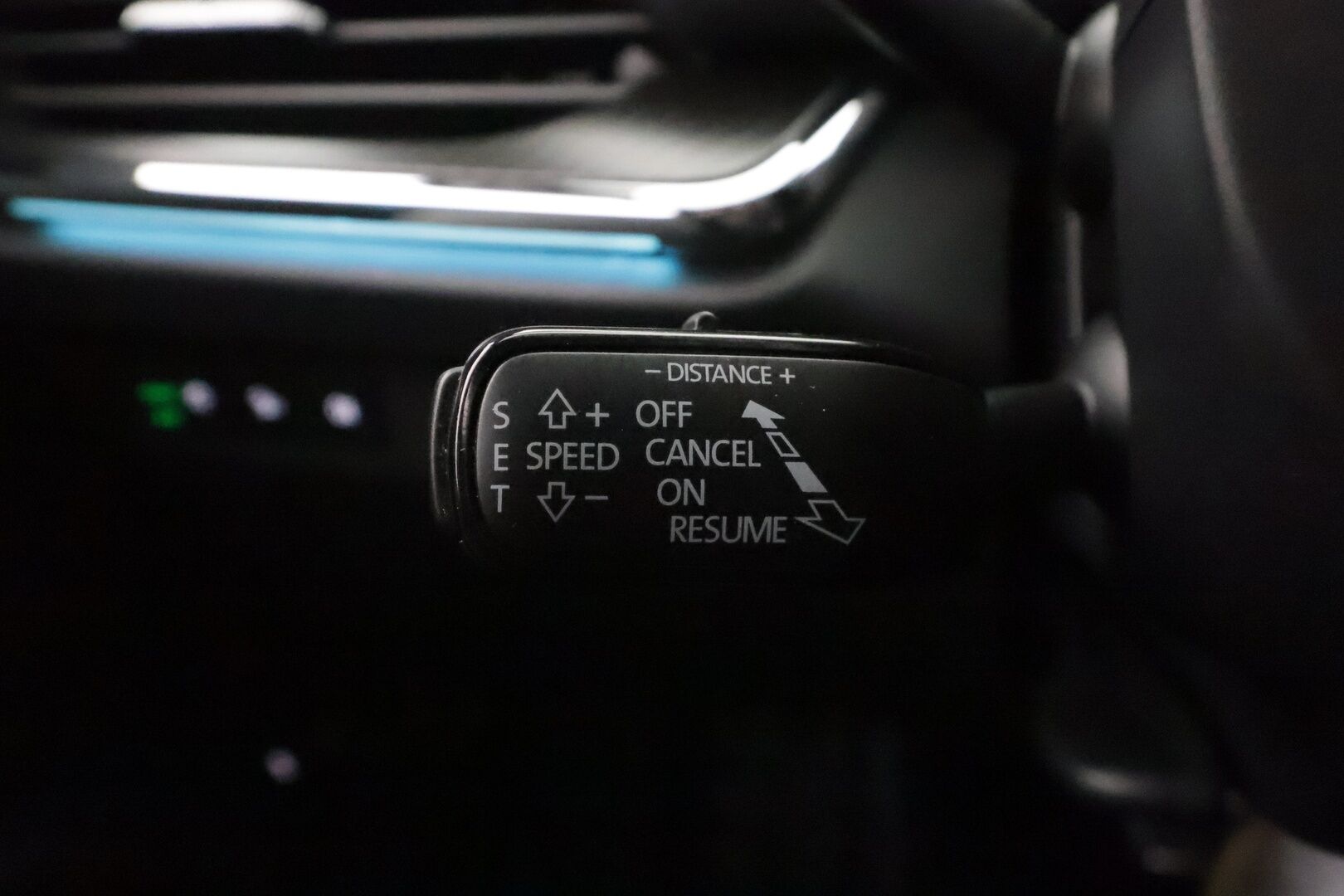 Skoda Enyaq 2022 Coupe 80x 4x4 Sportline iV * ACC / ILP / Koukku / HUD / Panorama / Matrix-LED / P.kamera * - Kahdet Renkaat