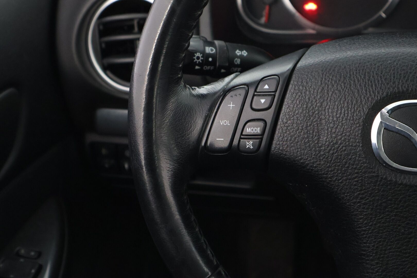 Mazda Mazda6 2007 MYYDÄÄN HUUTOKAUPAT.COM!