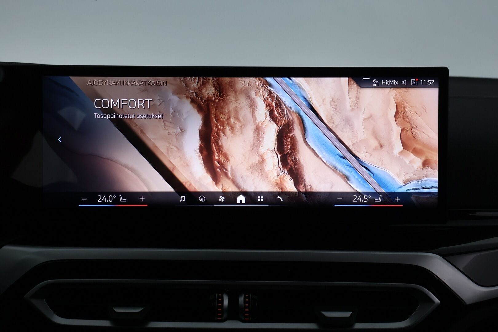 BMW i4 2024 eDrive40 Charged - ACC | Vetokoukku | 360-Kamera | Katveavustin | HiFi | LED | Sporttipenkit 