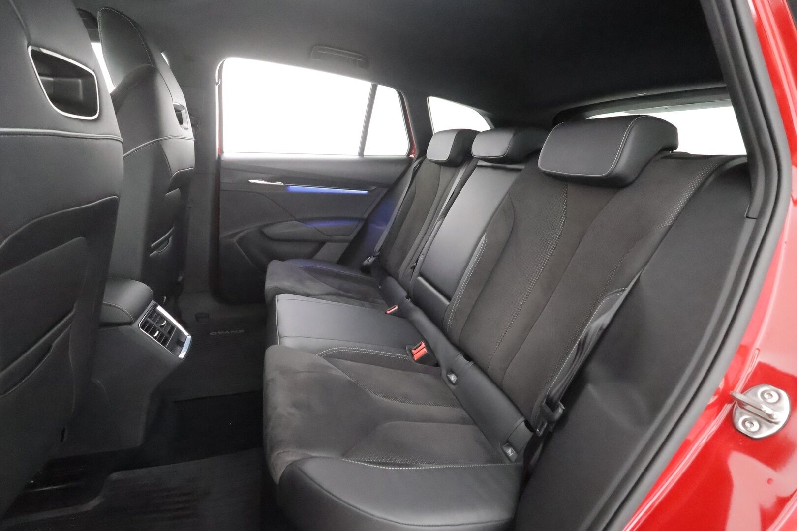 Skoda Enyaq 2022 80x 4x4 iV Sportline - | ACC | ILP | Crystal Light Matrix-LED | P.Kamera | Keyless | Puolinahat | Apple&Android | Merkkihuollettu | Kahdet Renkaat | Koti & Kauppalaturi |