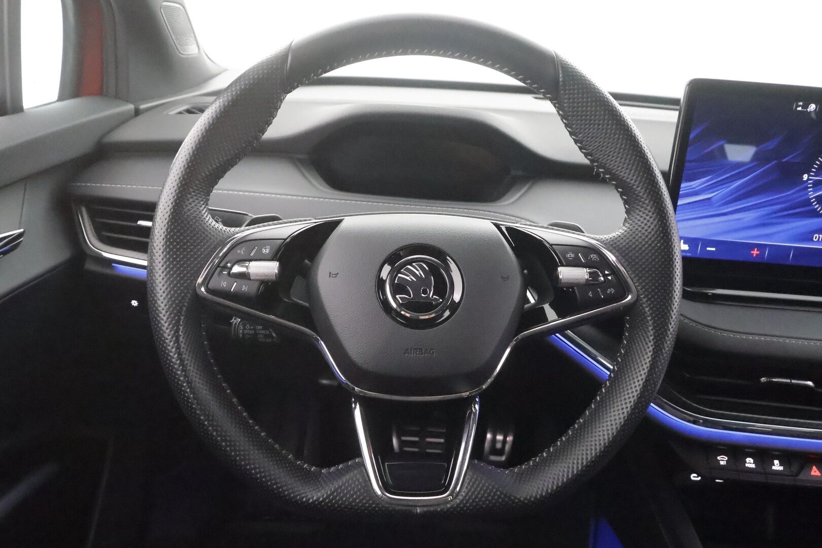 Skoda Enyaq 2022 80x 4x4 iV Sportline - | ACC | ILP | Crystal Light Matrix-LED | P.Kamera | Keyless | Puolinahat | Apple&Android | Merkkihuollettu | Kahdet Renkaat | Koti & Kauppalaturi |