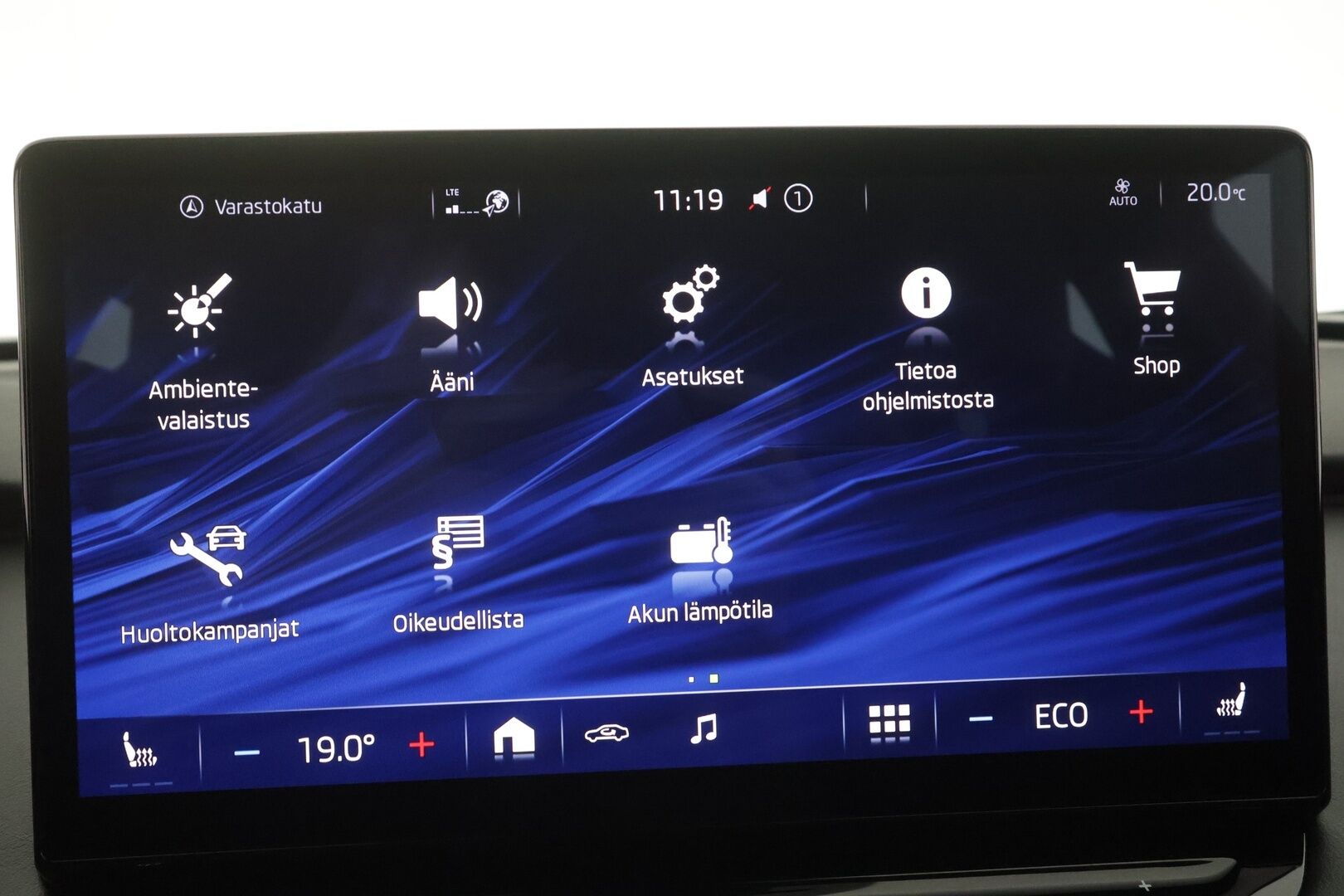 Skoda Enyaq 2022 80x 4x4 iV Sportline - | ACC | ILP | Crystal Light Matrix-LED | P.Kamera | Keyless | Puolinahat | Apple&Android | Merkkihuollettu | Kahdet Renkaat | Koti & Kauppalaturi |