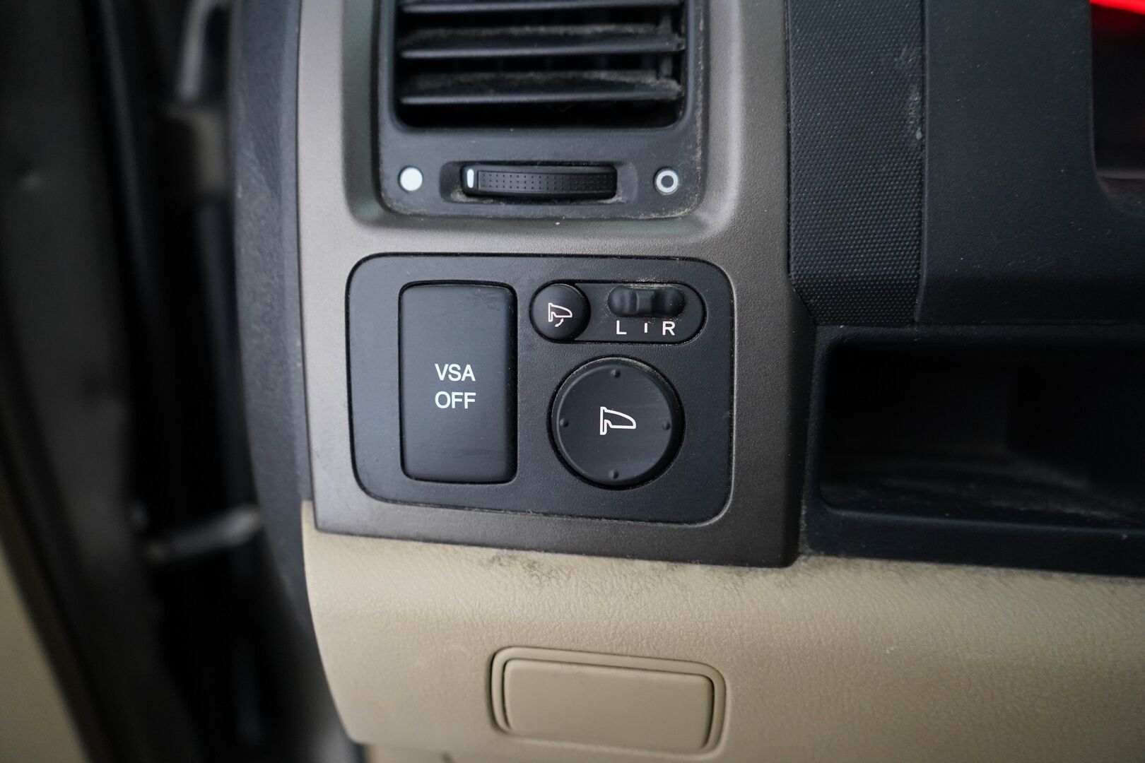 Honda CR-V 2008 2,2 i-CTDi Elegance X 4WD Business *YritysOutlet - Myydään vain yrityksille* - Suomi-auto / kahdet renkaat