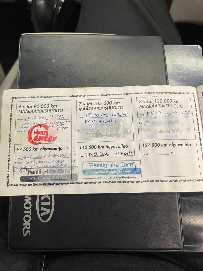 Kia Cerato 2005 4D CERATO SEDAN 1.6 AUTOMATIC ** YritysOutlet - Myydään vain yrityksille - Huoltohistoria / Juuri katsastettu / 2 renkaat / Vetokoukku * 