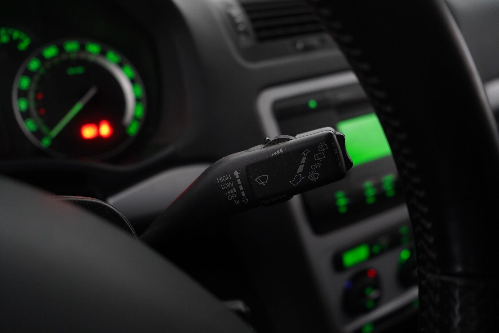 Skoda Octavia 2008 - YritysOutlet - Myydään vain yrityksille * 2.0 TDI DPF RS Combi * - Suomi-auto / Katsastettu 6/25