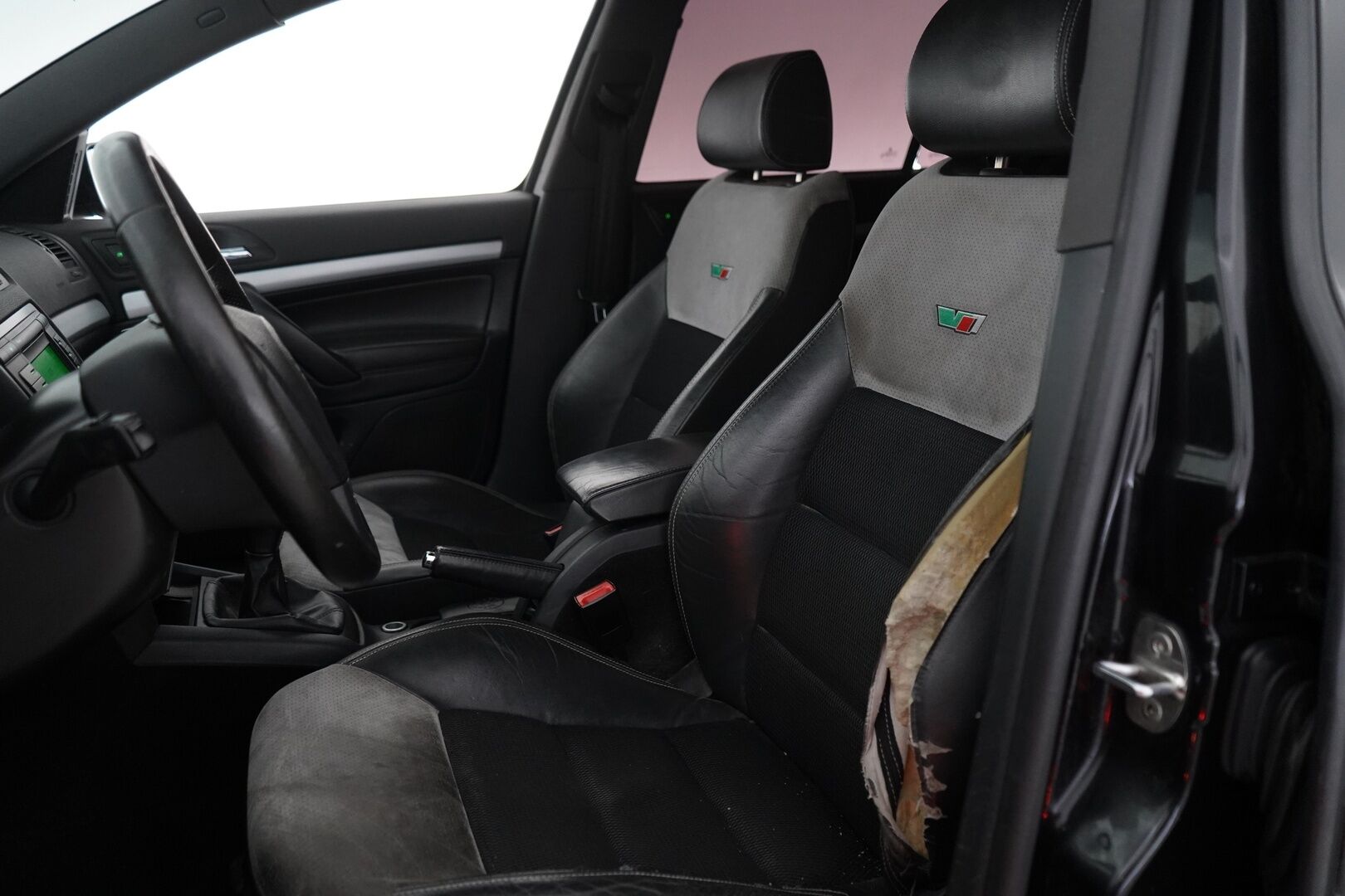 Skoda Octavia 2008 - YritysOutlet - Myydään vain yrityksille * 2.0 TDI DPF RS Combi * - Suomi-auto / Katsastettu 6/25