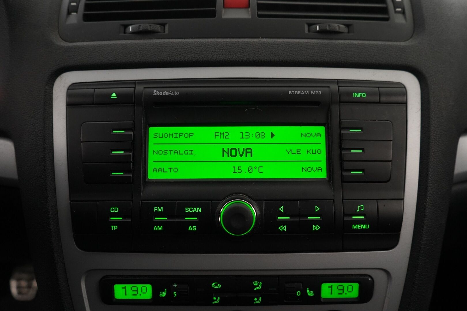 Skoda Octavia 2008 - YritysOutlet - Myydään vain yrityksille * 2.0 TDI DPF RS Combi * - Suomi-auto / Katsastettu 6/25