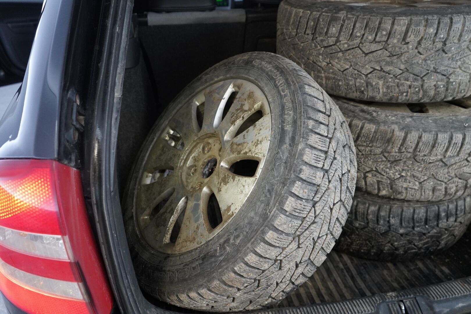 Skoda Octavia 2008 - YritysOutlet - Myydään vain yrityksille * 2.0 TDI DPF RS Combi * - Suomi-auto / Katsastettu 6/25