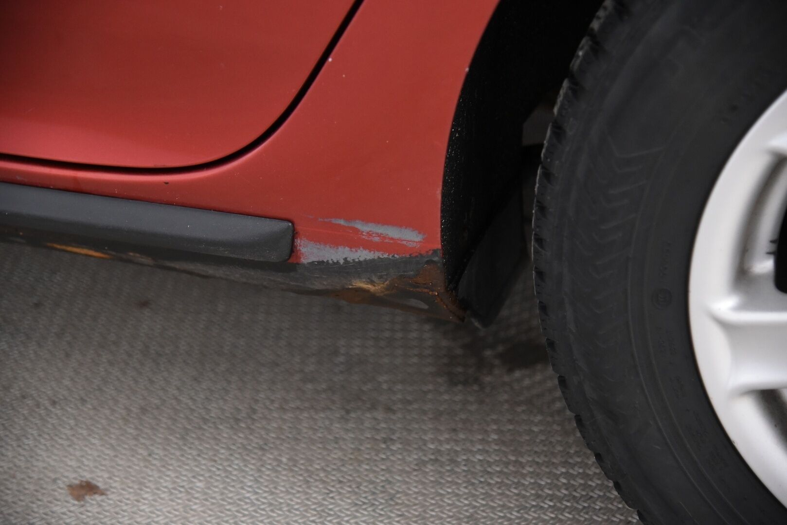 Volkswagen Golf 2006 1,6 85 kW FSI Trendline 4d / YritysOutlet - Myydään vain yrityksille