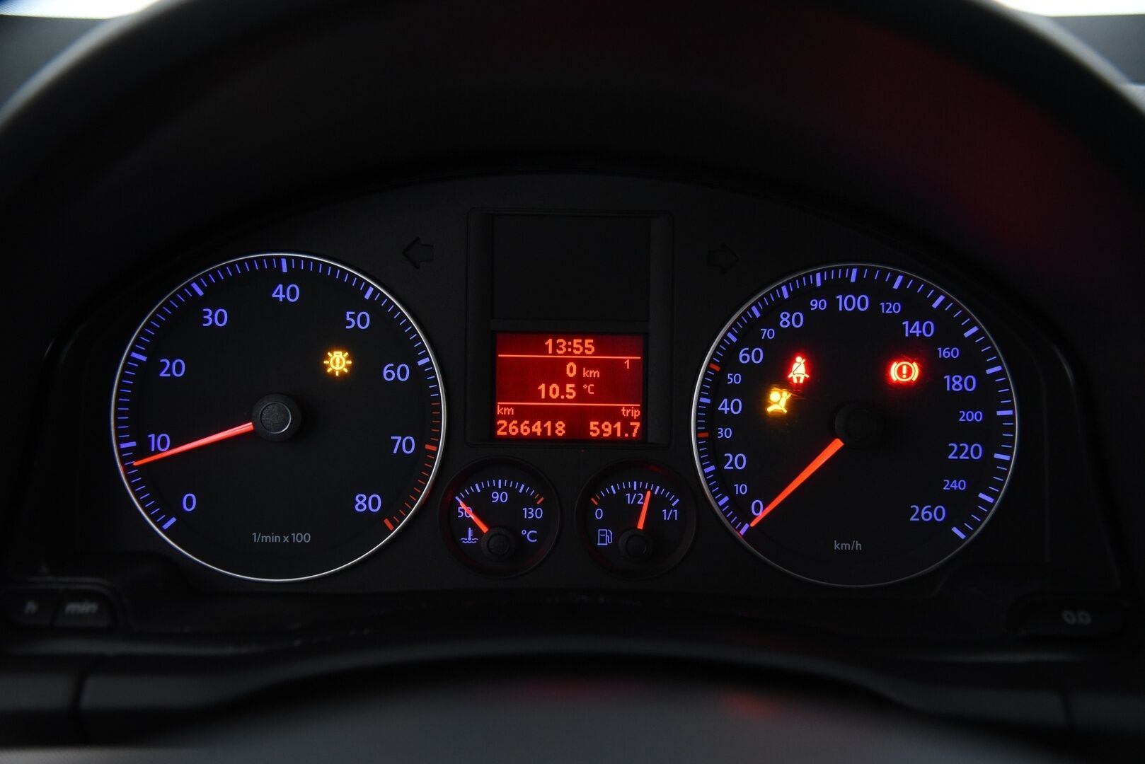 Volkswagen Golf 2006 1,6 85 kW FSI Trendline 4d / YritysOutlet - Myydään vain yrityksille