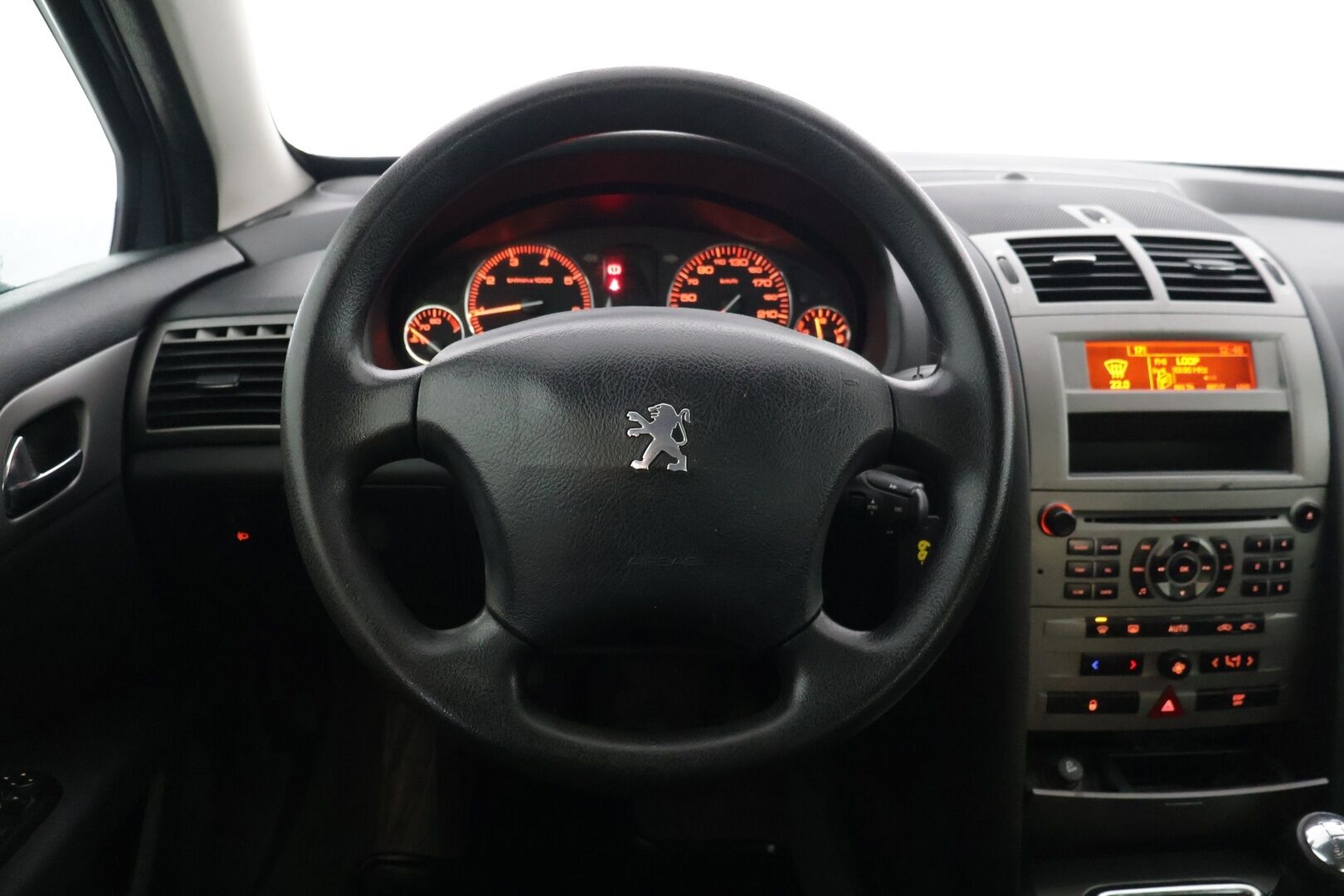 Peugeot 407 2006 4D 407 SEDAN 1.8I – Tämä auto myydään YritysOutlet -valikoimasta vain yritykselle - – Tämä auto myydään YritysOutlet -valikoimasta vain yritykselle