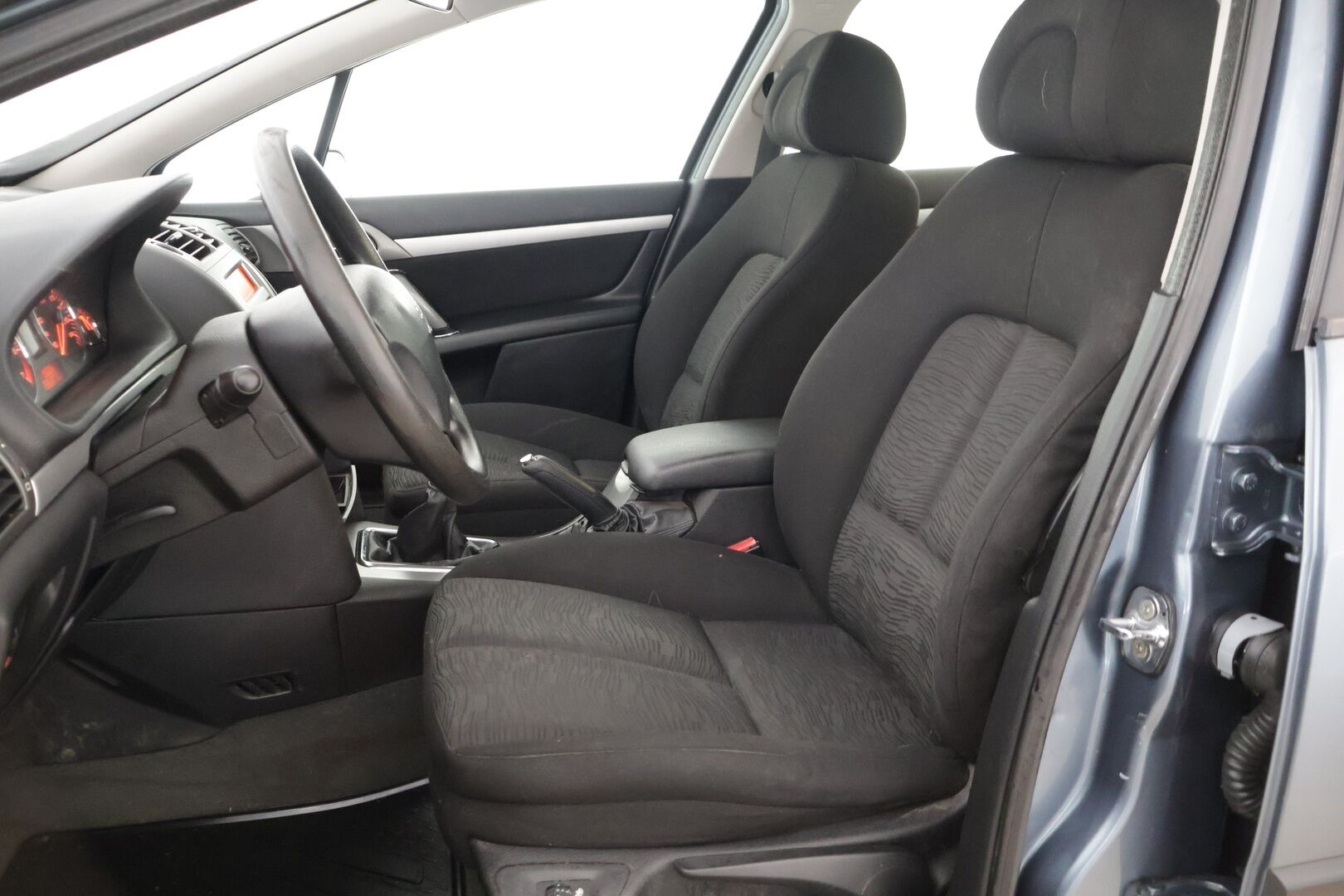 Peugeot 407 2006 4D 407 SEDAN 1.8I – Tämä auto myydään YritysOutlet -valikoimasta vain yritykselle - – Tämä auto myydään YritysOutlet -valikoimasta vain yritykselle