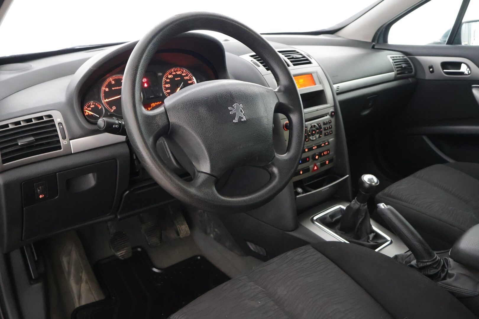 Peugeot 407 2006 4D 407 SEDAN 1.8I – Tämä auto myydään YritysOutlet -valikoimasta vain yritykselle - – Tämä auto myydään YritysOutlet -valikoimasta vain yritykselle
