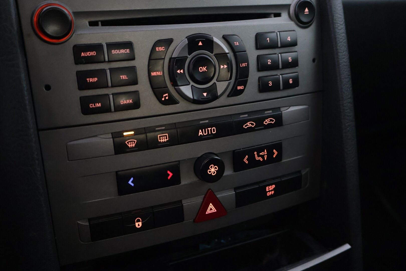 Peugeot 407 2006 4D 407 SEDAN 1.8I – Tämä auto myydään YritysOutlet -valikoimasta vain yritykselle - – Tämä auto myydään YritysOutlet -valikoimasta vain yritykselle