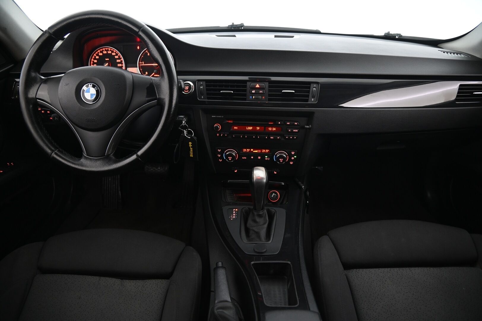 BMW 320 2008 E92 Coupé *Myydään Huutokaupat.com* Vakkari / Siisti / Suomi-auto - *Myydään Huutokaupat.com*