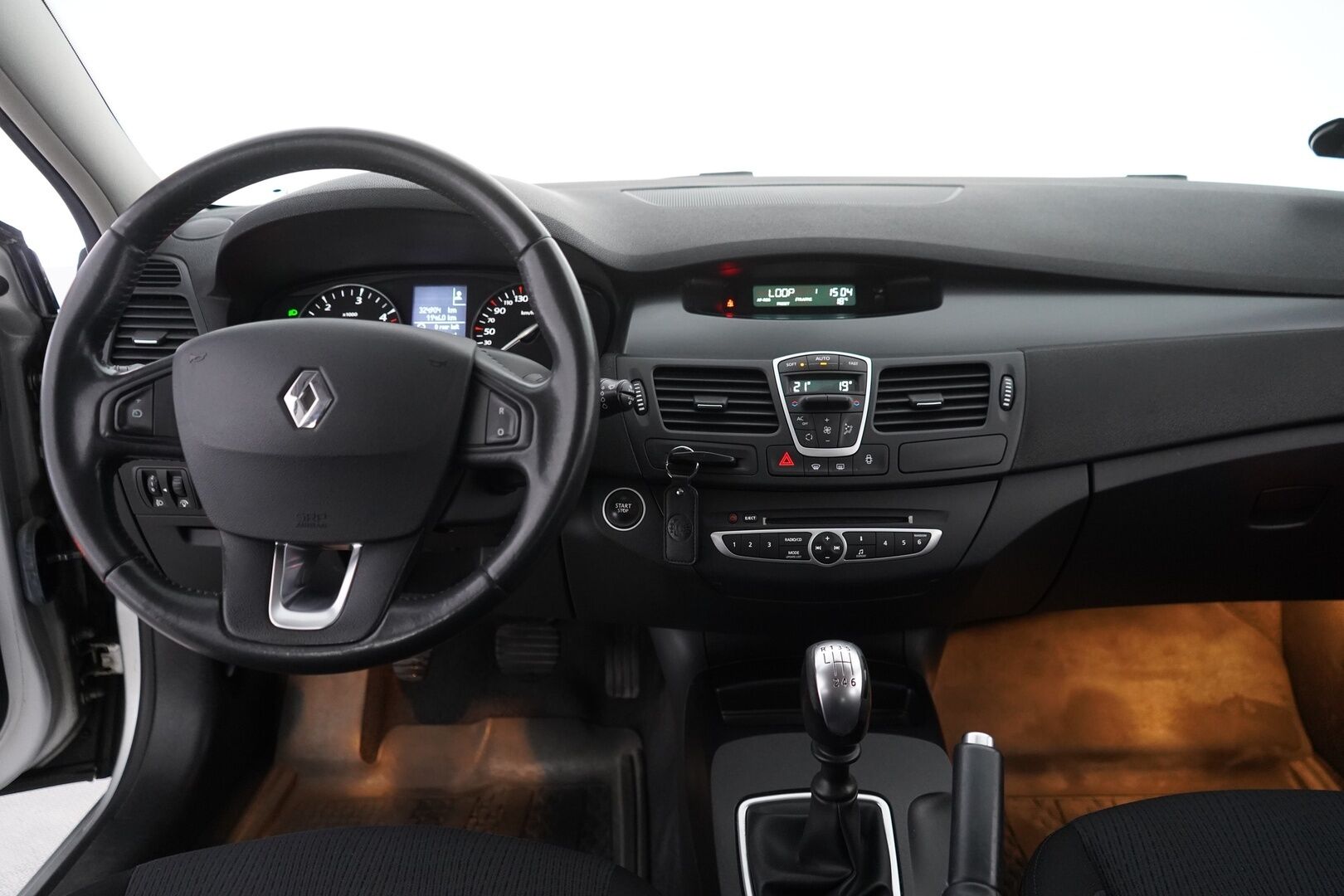 Renault Laguna 2008 YritysOutlet - Myydään vain yrityksille - YritysOutlet - Myydään vain yrityksille