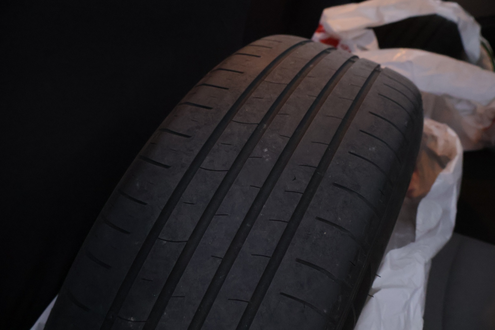 Chevrolet Cruze 2011 4-ov LS 1,6 91kW MT5 - YritysOutlet - Myydään vain yrityksille - Suomi-auto / Juuri katsastettu / 2 x Alumiinivanteet ja renkaat  / Vetokoukku