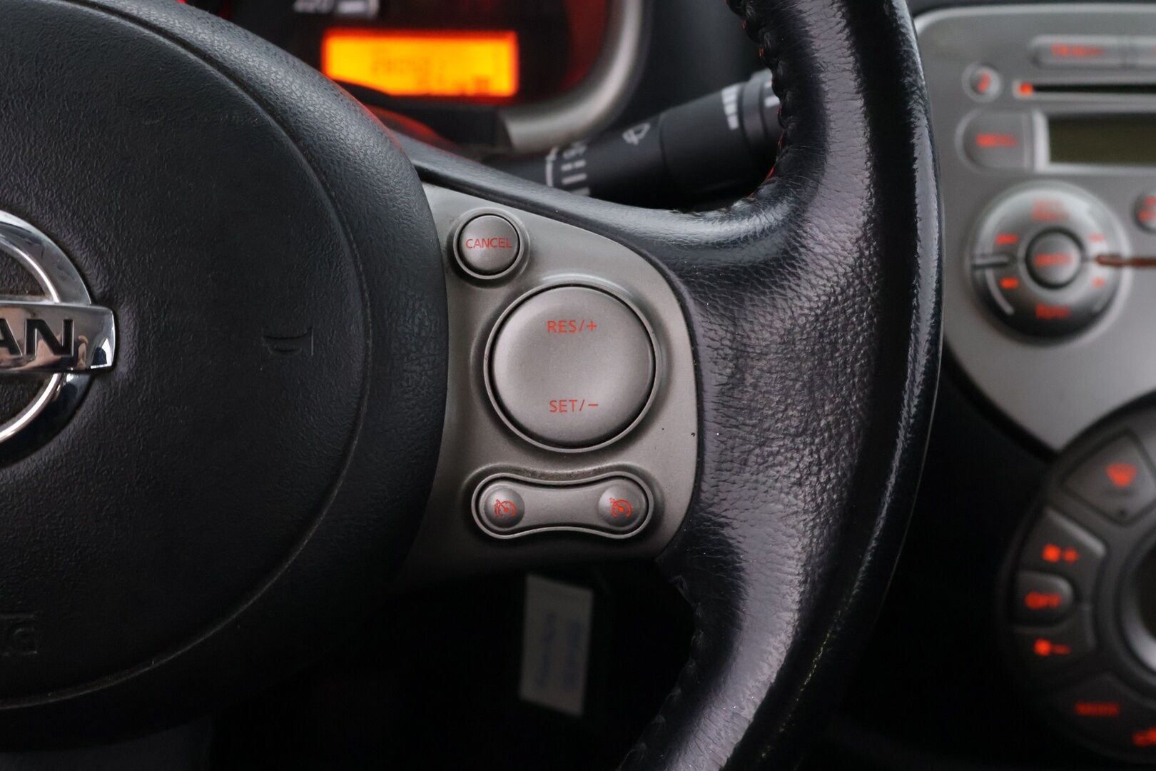 Nissan Micra 2011 5d Acenta 1,2 98hp DIG-S *MYYDÄÄN HUUTOKAUPAT.COM*