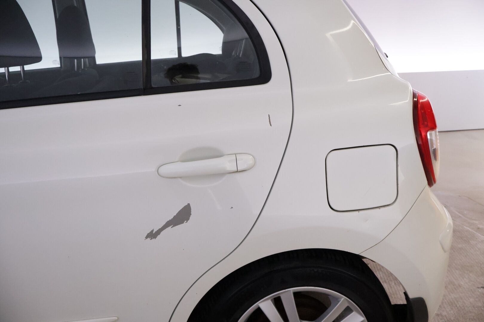 Nissan Micra 2011 5d Acenta 1,2 98hp DIG-S *MYYDÄÄN HUUTOKAUPAT.COM*