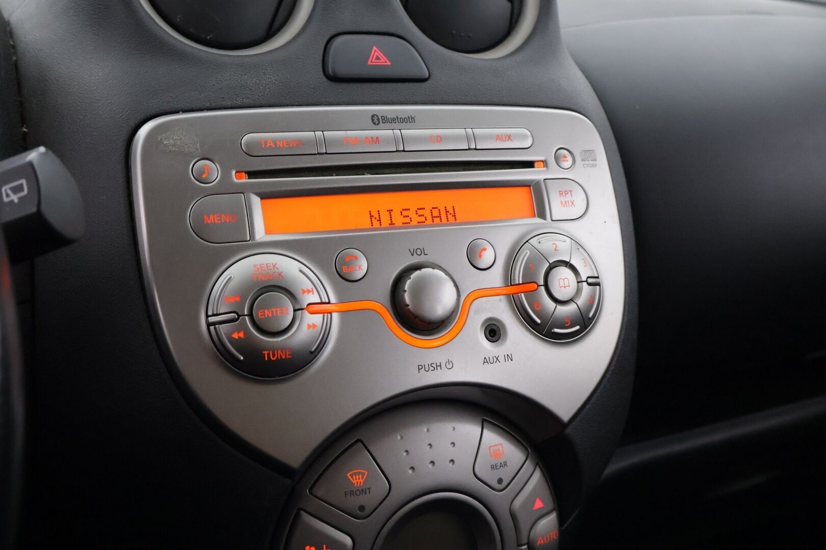 Nissan Micra 2011 5d Acenta 1,2 98hp DIG-S *MYYDÄÄN HUUTOKAUPAT.COM*