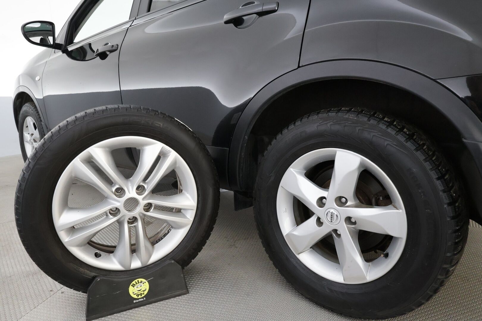 Nissan Qashqai+2 2012 1,6L Stop / Start System Acenta 2WD 5M/T MY11 * Vakkari / P.tutka / Lasikatto / Lohkolämmitin / Koukku * - Suomi-auto / Kahdet renkaat aluvanteilla - HULLU BLACKWEEK KORKOTARJOUS 2,49%