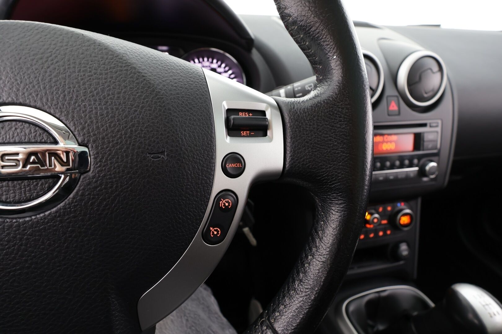 Nissan Qashqai+2 2012 1,6L Stop / Start System Acenta 2WD 5M/T MY11 * Vakkari / P.tutka / Lasikatto / Lohkolämmitin / Koukku * - Suomi-auto / Kahdet renkaat aluvanteilla - HULLU BLACKWEEK KORKOTARJOUS 2,49%